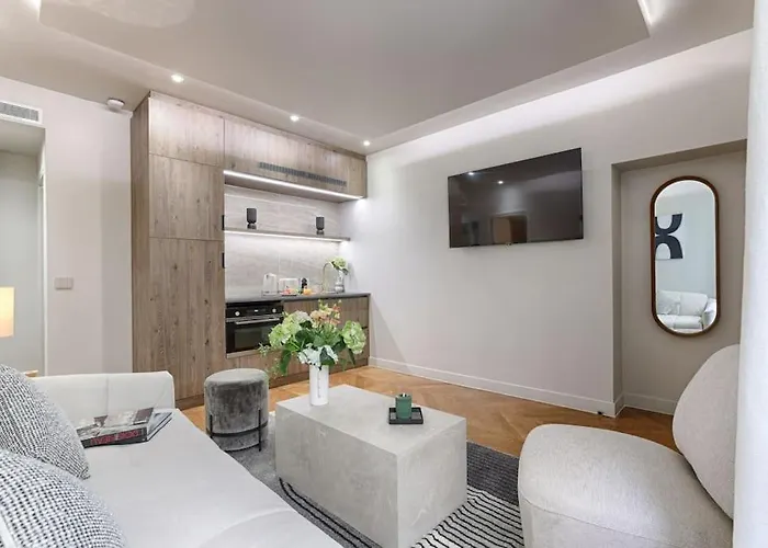 Mykeypers Great Luxury Flat 1br/4p - Champs Elysees Appartamento Parigi