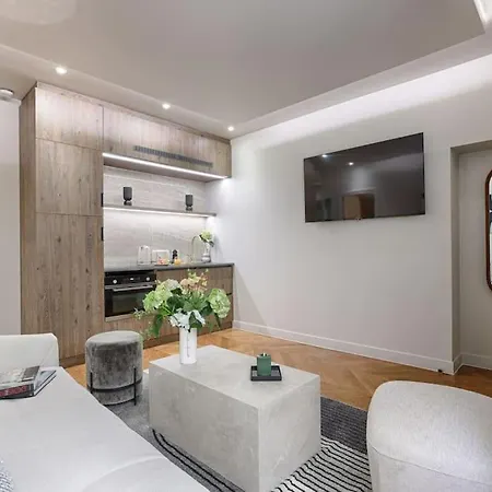 Mykeypers Great Luxury Flat 1br/4p - Champs Elysees Daire Paris